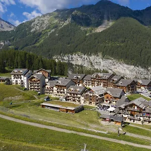 Les Terrasses Du Soleil D'or By Infini Mountain Aparthotel